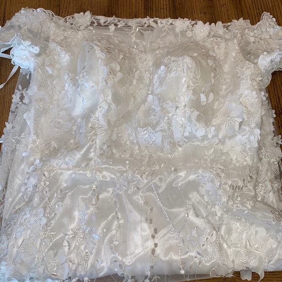 Brand New Custom Made Bridal Dress - Size US 8 - Picture 6 of 7